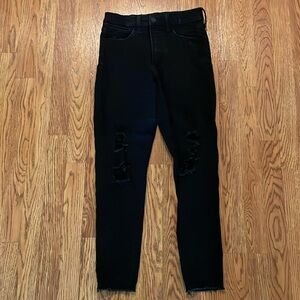 EUC Gap high rise distressed Favorite Jeggings with secret smoothing pockets